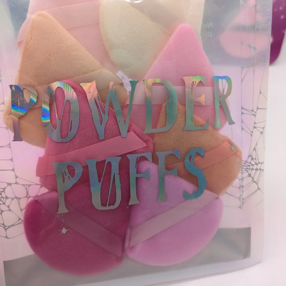 NWT Powder Puffs Halloween Witch Hat Theme Makeup Sponges